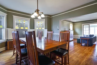 205 S Cuyler Avenue, Oak Park, IL 60302 - Photo 2