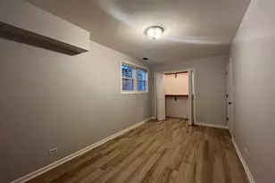 449 W 37th St, Chicago, IL 60609 - Photo 18