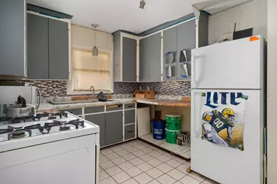 121 N May Street, Joliet, IL 60435 - Photo 6