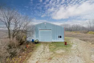 1745 E 4100N Rd, Buckingham, IL 60917 - Photo 20