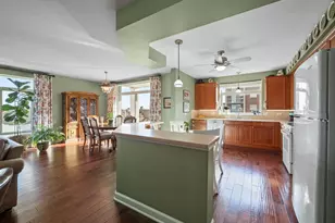 8400 Callie Ave, Morton Grove, IL 60053 - Photo 20