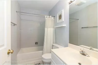 1069 Ripple Ridge Drive, Darien, IL 60561 - Photo 10