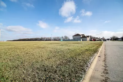 471 Spring Park Loop, Bourbonnais, IL 60914 - Photo 2
