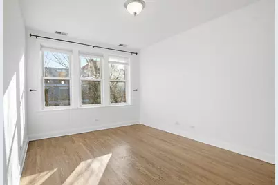 2234 W Roscoe Street #3, Chicago, IL 60618 - Photo 10