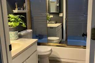 27W300 Melrose Ln, Winfield, IL 60190 - Photo 12