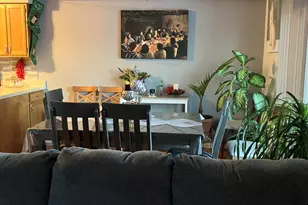 27W300 Melrose Ln, Winfield, IL 60190 - Photo 8