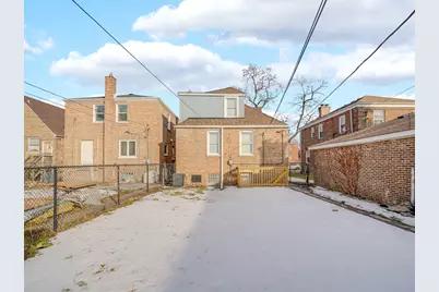 8352 S Saint Lawrence Avenue, Chicago, IL 60619 - Photo 24