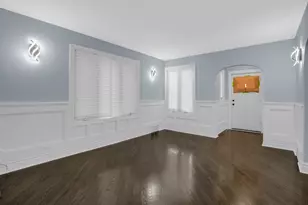 8352 S St Lawrence Ave, Chicago, IL 60619 - Photo 4