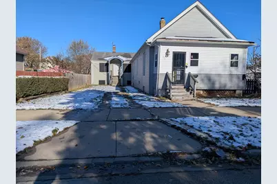 224 156th Street, Calumet City, IL 60409 - Photo 2
