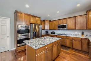 2668 Burr St, Yorkville, IL 60560 - Photo 12