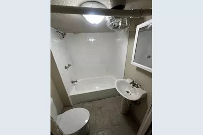 435 S Poplar Avenue, Kankakee, IL 60901 - Photo 38