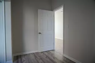 [Address not provided], Chicago, IL 60636 - Photo 8