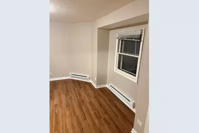 263 N Wildwood Avenue, Kankakee, IL 60901 - Photo 2