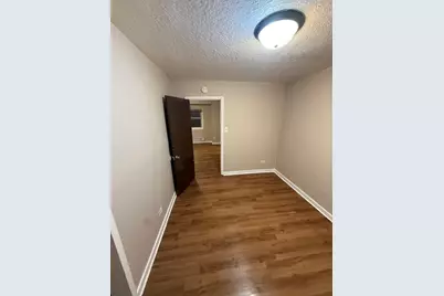 263 N Wildwood Avenue, Kankakee, IL 60901 - Photo 16