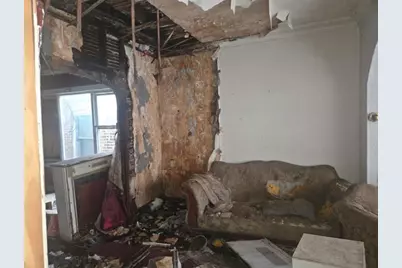 7629 S Maryland Avenue, Chicago, IL 60619 - Photo 2