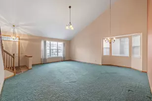 631 Saugatuk Cir, Romeoville, IL 60446 - Photo 4