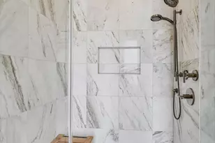 360 W Erie St, Chicago, IL 60654 - Photo 20