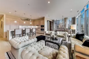 360 W Erie St, Chicago, IL 60654 - Photo 10