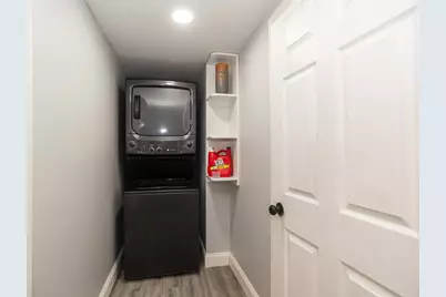 9945 Sunnyside Avenue, Schiller Park, IL 60176 - Photo 26