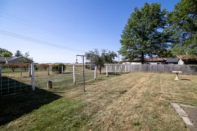 126 E Cleveland Street, Cullom, IL 60929 - Photo 24