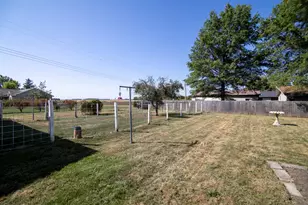 126 E Cleveland St, Cullom, IL 60929 - Photo 24