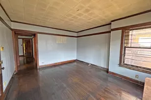 938 N Leamington Ave, Chicago, IL 60651 - Photo 4