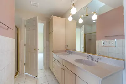 10711 Bull Valley Drive, Woodstock, IL 60098 - Photo 36