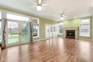 10711 Bull Valley Dr, Woodstock, IL 60098 - Photo 14