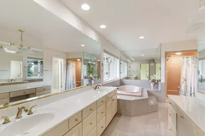 10711 Bull Valley Drive, Woodstock, IL 60098 - Photo 18