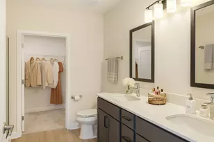 250 McHenry Rd, Buffalo Grove, IL 60089 - Photo 6