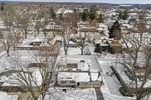 806 Adrian St, Yorkville, IL 60560 - Photo 30