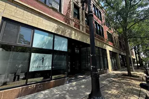 7015 N Glenwood Ave, Chicago, IL 60626 - Photo 2