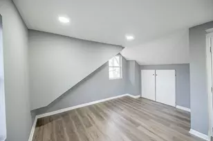 42425 N Park Ln E, Antioch, IL 60002 - Photo 12