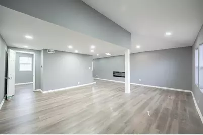 42425 N Park Lane E, Antioch, IL 60002 - Photo 8