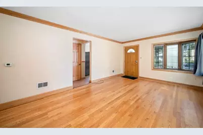 6011 N Monitor Avenue, Chicago, IL 60646 - Photo 10