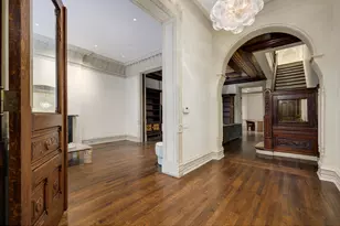 1520 N Dearborn Pkwy, Chicago, IL 60610 - Photo 2