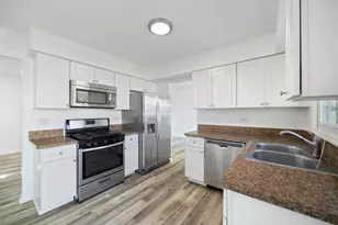 [Address not provided], Schaumburg, IL 60194 - Photo 8