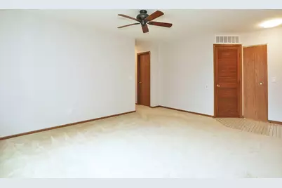 [Address not provided], Bartlett, IL 60103 - Photo 8