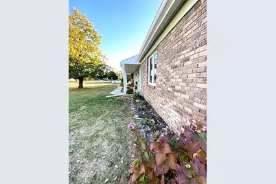 105 Kendall Street, Gifford, IL 61847 - Photo 8