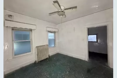 11341 S Eggleston Avenue, Chicago, IL 60628 - Photo 6