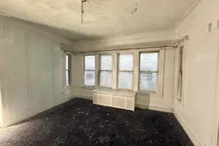 11341 S Eggleston Ave, Chicago, IL 60628 - Photo 10