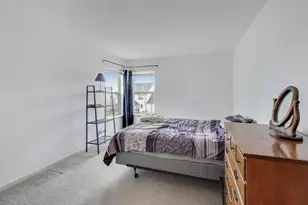 2409 Bluewater Dr, Wauconda, IL 60084 - Photo 28