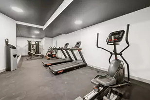 1339 W Estes Ave, Chicago, IL 60626 - Photo 6