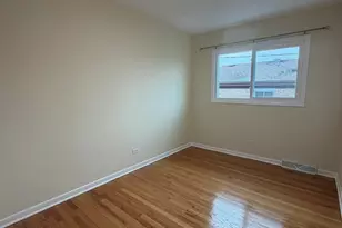 3837 Emerson Dr, Schiller Park, IL 60176 - Photo 14