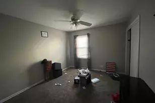 11524 S Nagle Ave, Worth, IL 60482 - Photo 10