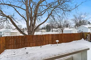 104 Magoun St, Bloomington, IL 61701 - Photo 28