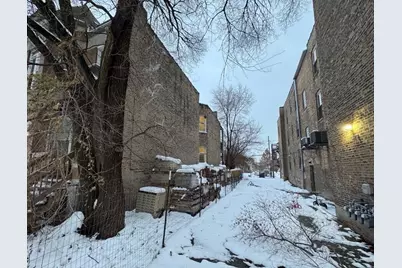 1806 S Homan Avenue, Chicago, IL 60623 - Photo 4