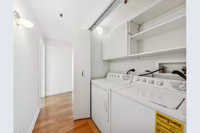 57 E Delaware Place #2503, Chicago, IL 60611 - Photo 12