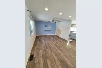 [Address not provided], University Park, IL 60484 - Photo 4