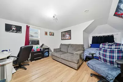 8539 S Saginaw Avenue, Chicago, IL 60617 - Photo 14